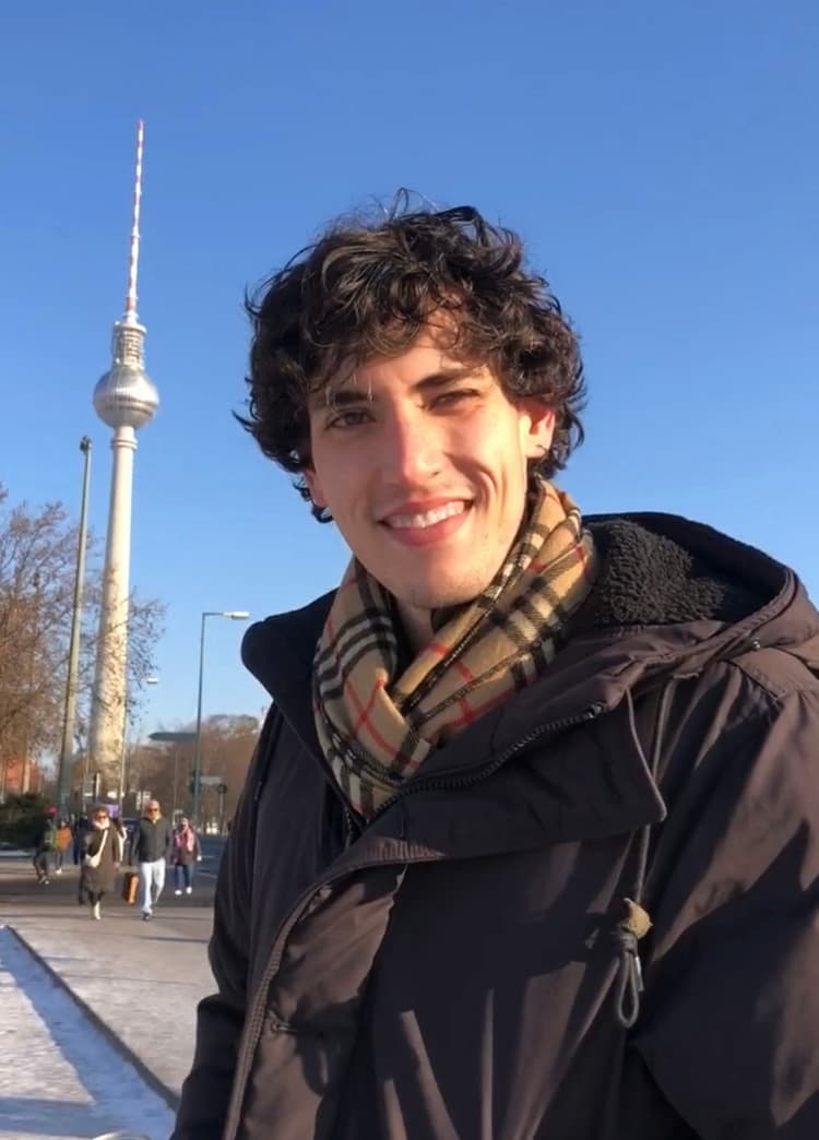 Portrait of Brian Do